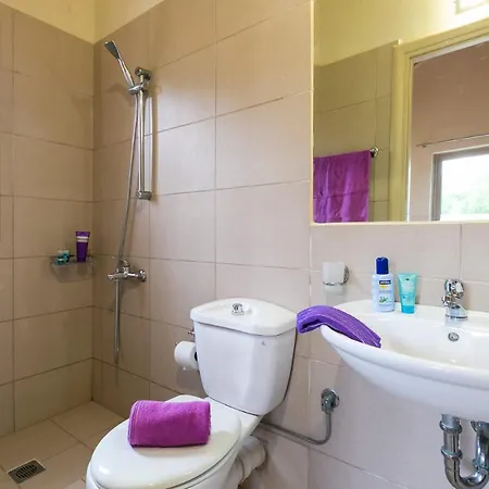 Willa Helona Sun By Ratzaklíon