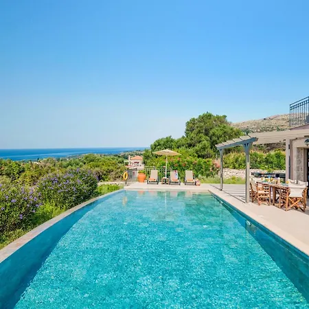 Helona Sun By Villa Ratzaklíon